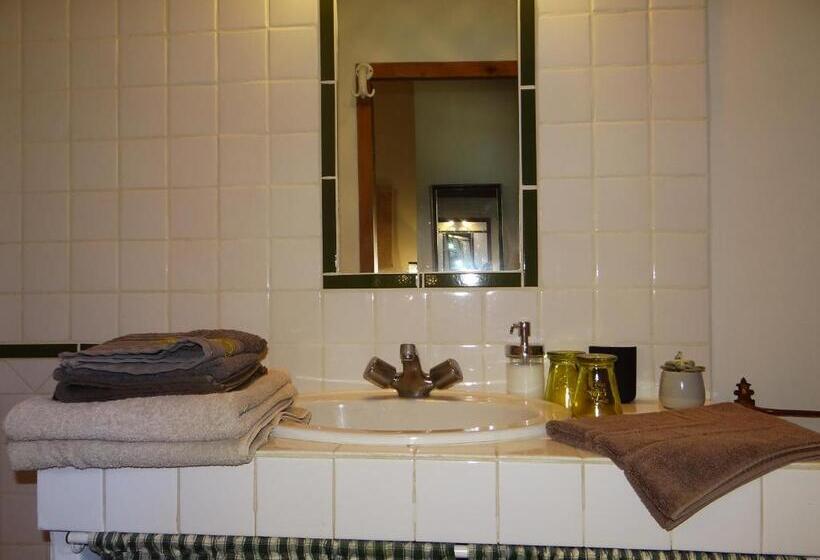Bed and Breakfast Aux Berges Du Pont Du Gard
