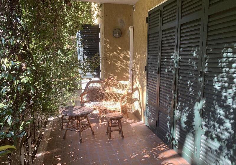 تختخواب و صبحانه Villa Mase
