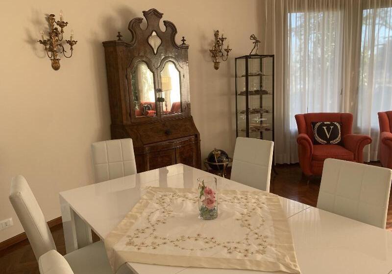 تختخواب و صبحانه Villa Mase