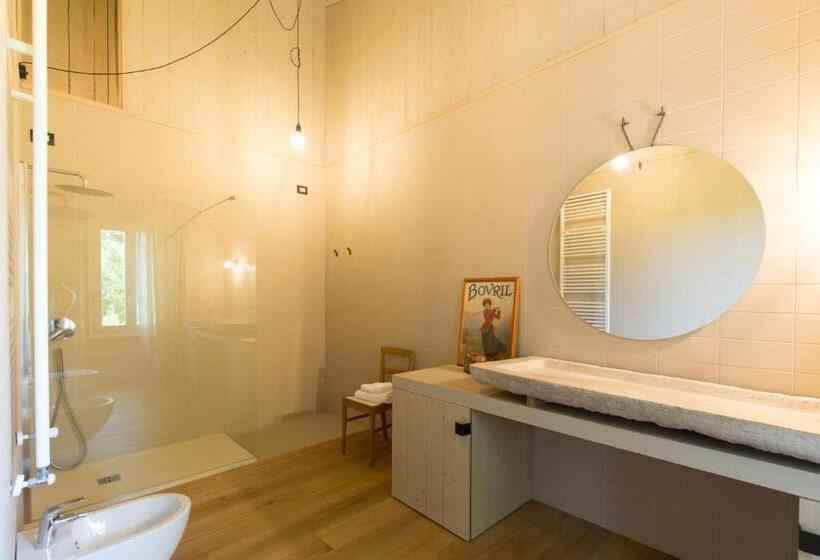 تختخواب و صبحانه Villa Saccomani