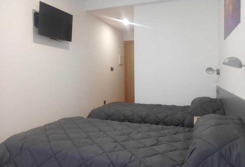 펜션 Hostal Outarelo