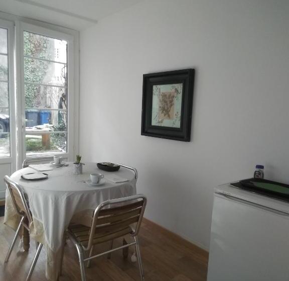 פנסיון Pas à Pas Chambre D Hotes