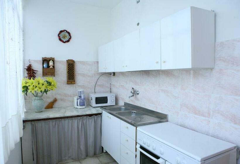 مبيت وإفطار Il Campanile