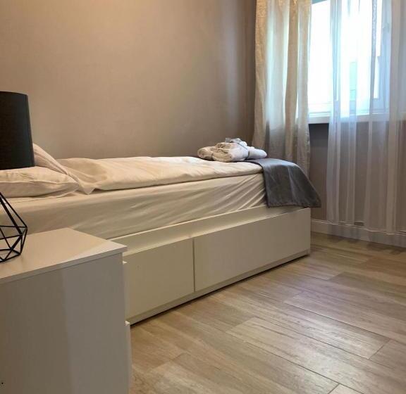 تختخواب و صبحانه Klemi, Rooms In Old Town Dolomia Best Home Check In Automatico