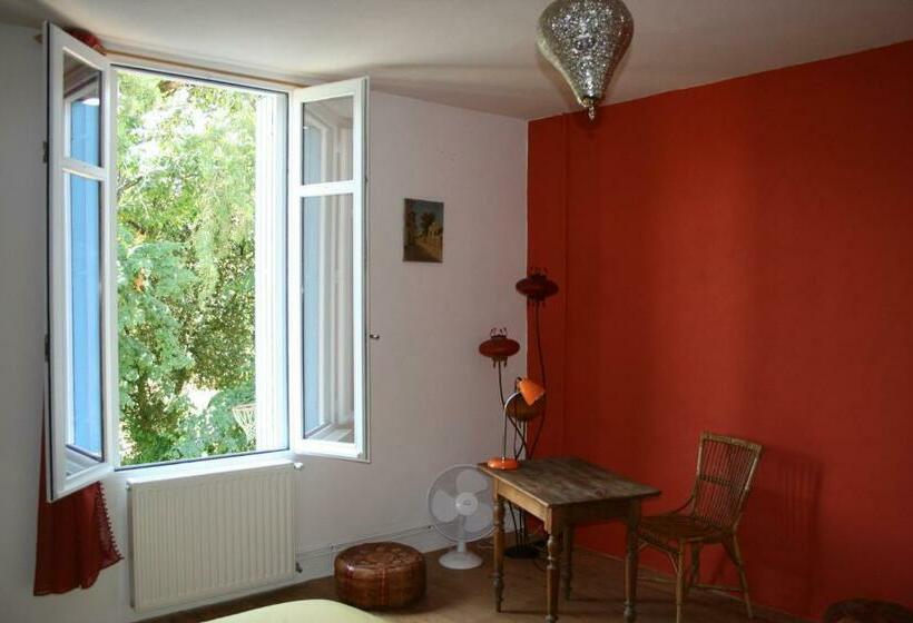 住宿加早餐  L Insoliste