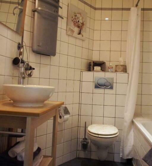 민박 Les Remparts De La Bastide