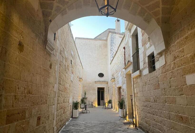 Bed and Breakfast Palazzo De Carlo E Il Parco Dei 7 Pozzi