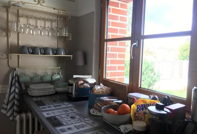 تختخواب و صبحانه Suite Familiale Du Bourgeau