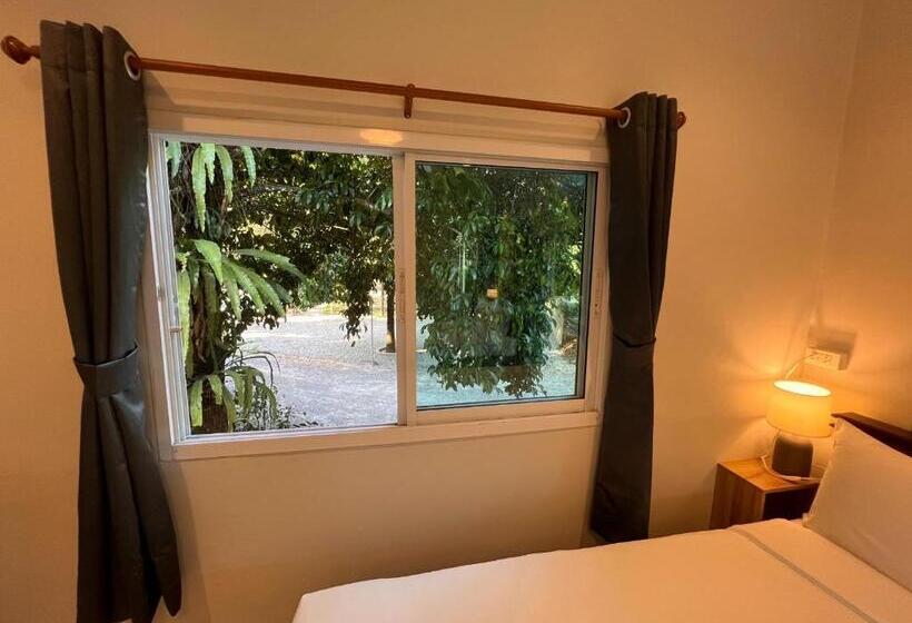 Naisang Hostel