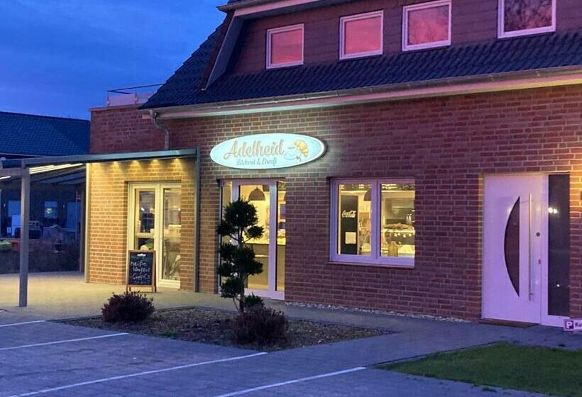 تختخواب و صبحانه Gäste Und Messezimmer Adelheidsdorf