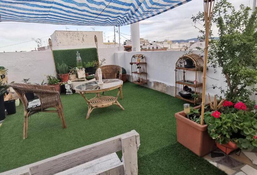 تختخواب و صبحانه Habitaciãƒâ³n Centro Gandia