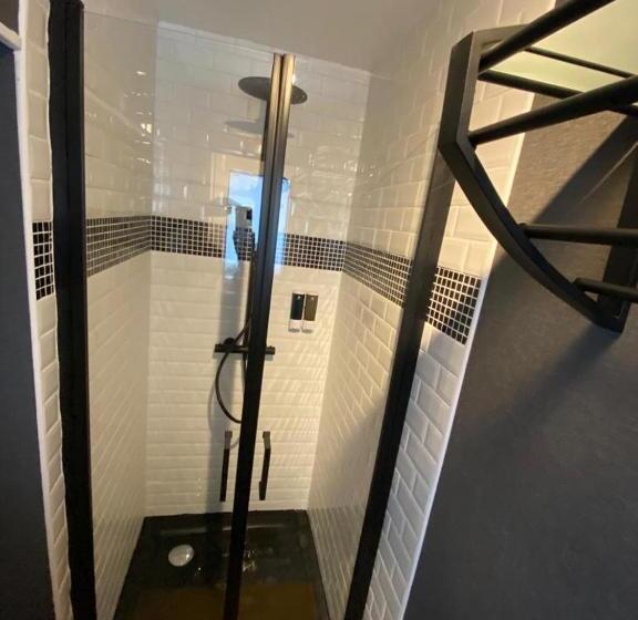 تختخواب و صبحانه La Milardière Chambres D Hôtes