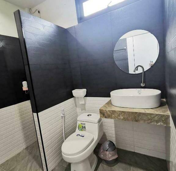 تختخواب و صبحانه Nararin Garden House