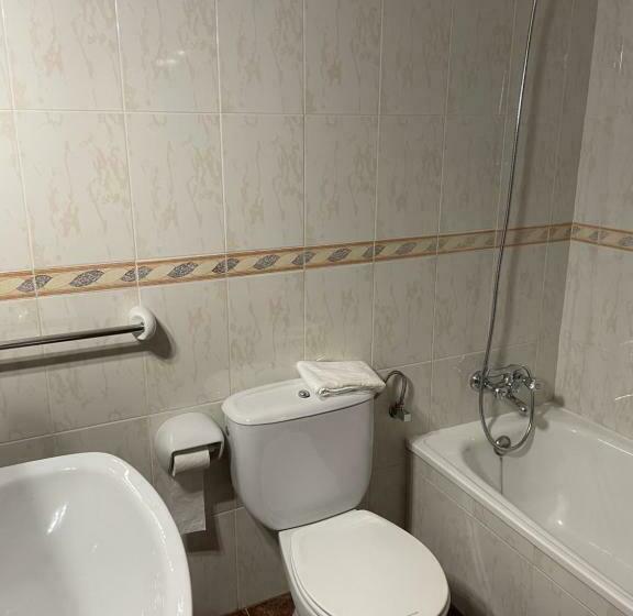 بنسيون Hostal Parapanda