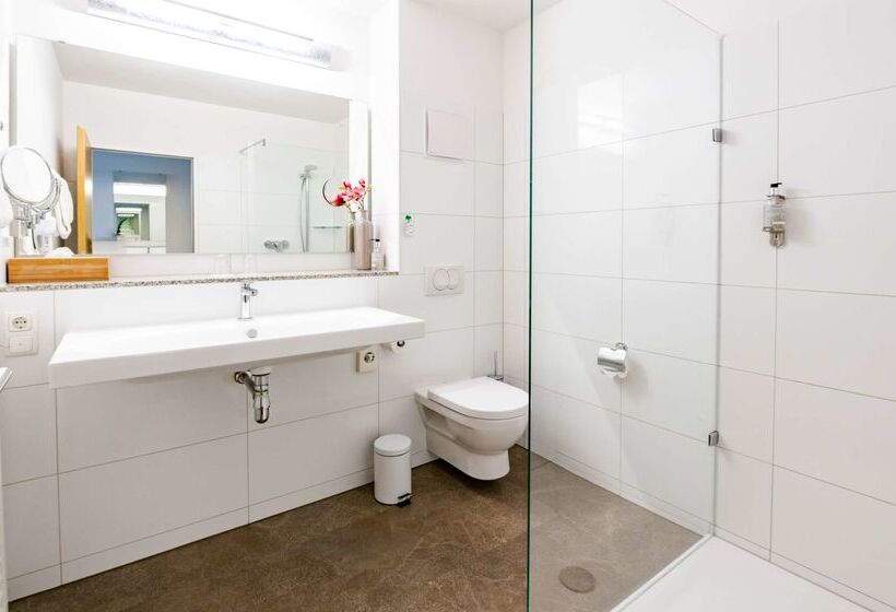 Отель Best Western Plus Io