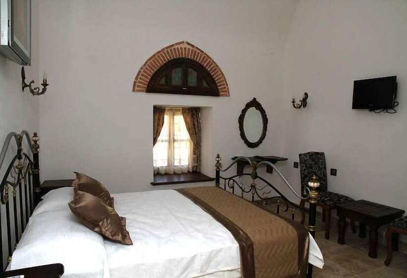 هتل Kanuni Kervansaray Historical