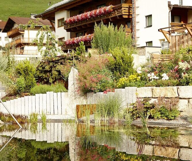 هتل Alpengasthof Grüner