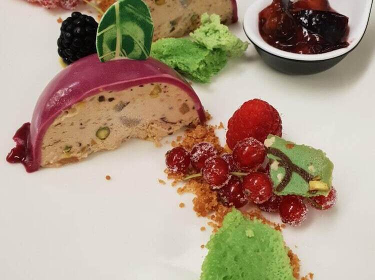 هتل Alpengasthof Grüner