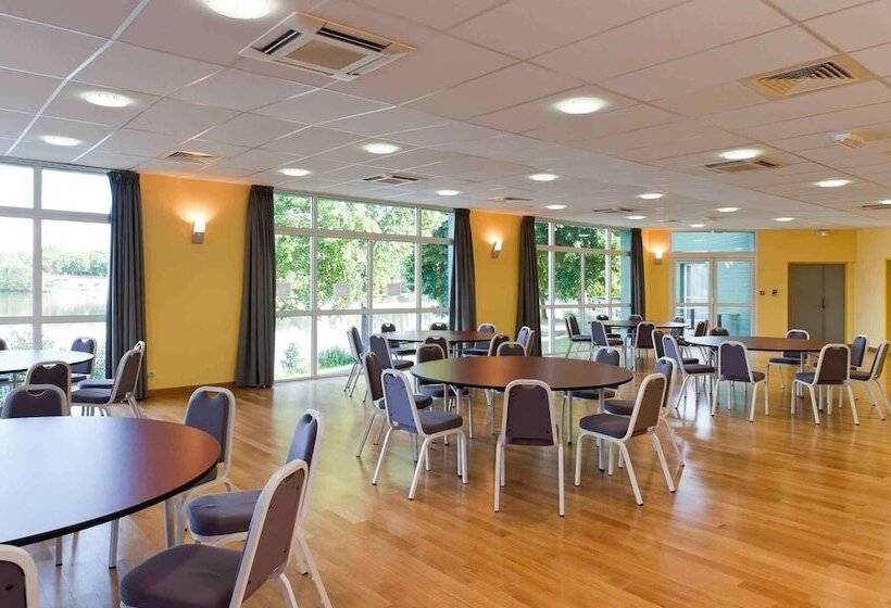 فندق Ibis Styles Bourbon Lancy
