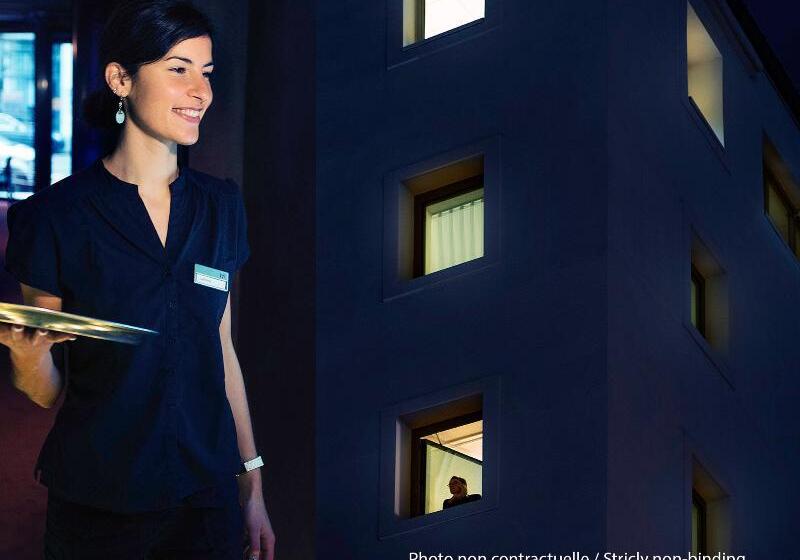 هتل Mercure Warszawa Airport