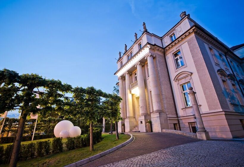 Platinum Palace Boutique Hotel & Spa