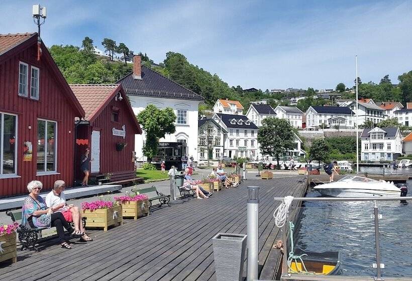 Tvedestrand Fjordhotell   Unike Hoteller