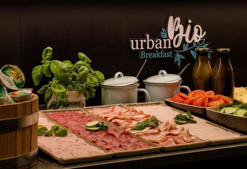 Motel One Munich   Deutsches Museum