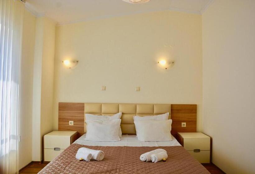 Rainbow 1 Holiday Complex