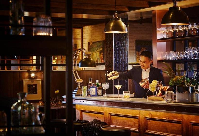 Westport Plaza Hotel, Spa & Leisure