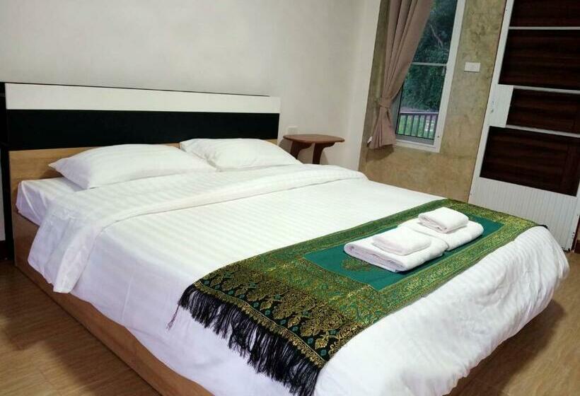 هاستل Jeerang Countryside Resort