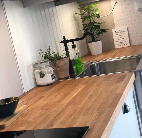 هتل Ingebo Hagar Bondgårdsboende