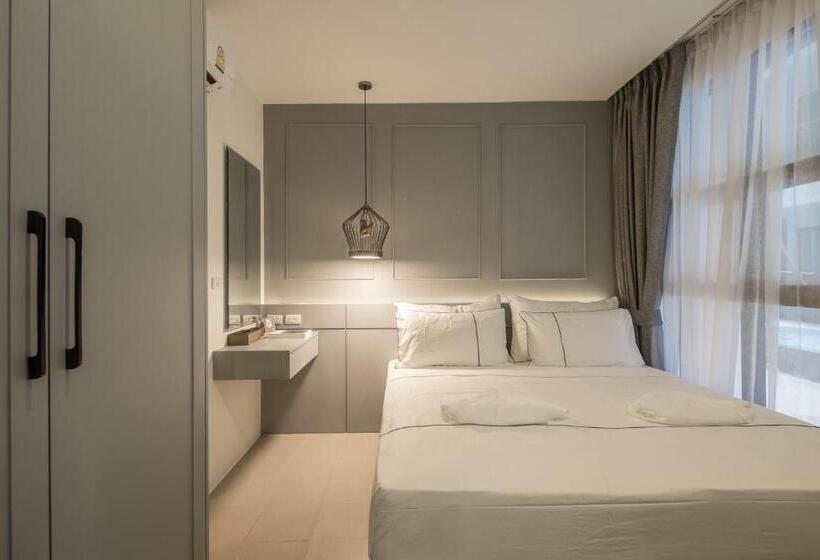 Palmyrah Surin Beach Residence