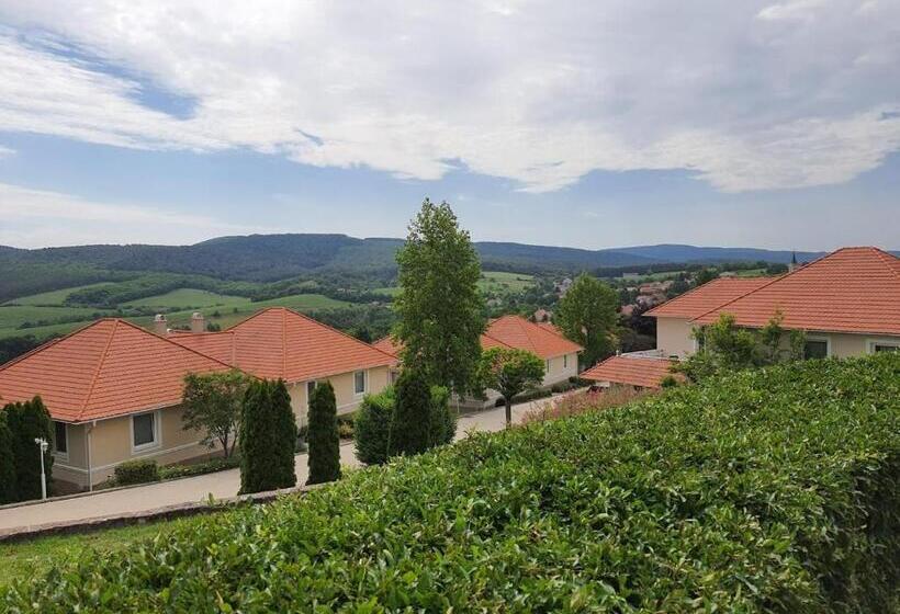 River Lux Apartman Dunaszentmiklós