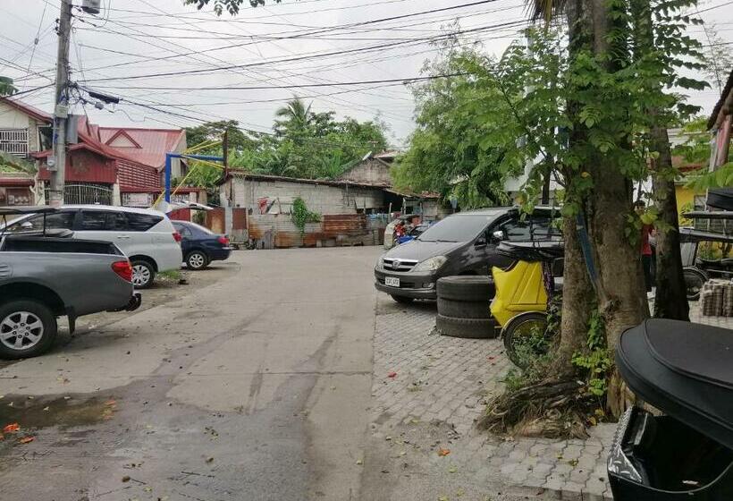 فندق صغير Katrina S Dorm