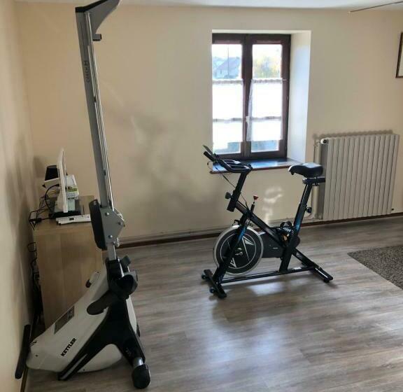 ベッドアンドブレックファースト Au Lavoir Du Serein La Billaude Et La Langouette