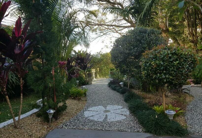 민박 Mapleton Peaceful Provence Bnb