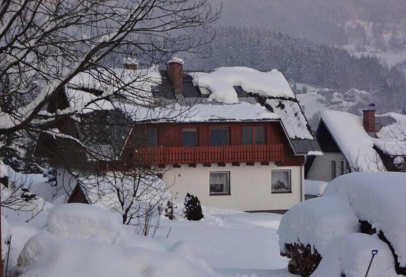 پانسیون Apartmá Daisy