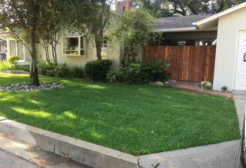 펜션 Glendale Guest House