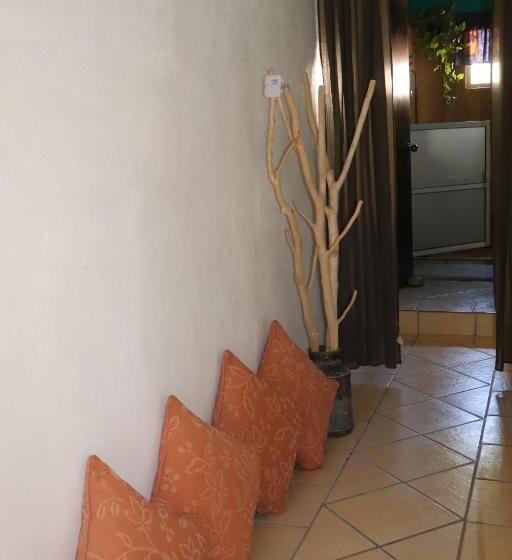 פנסיון Habitaciones Samy