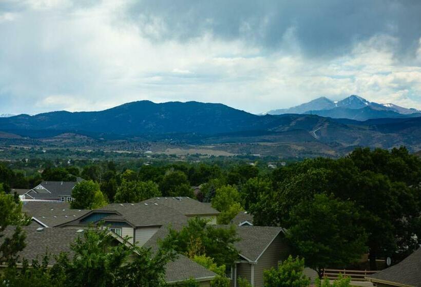 هاستل The Oasis On Eisenhower