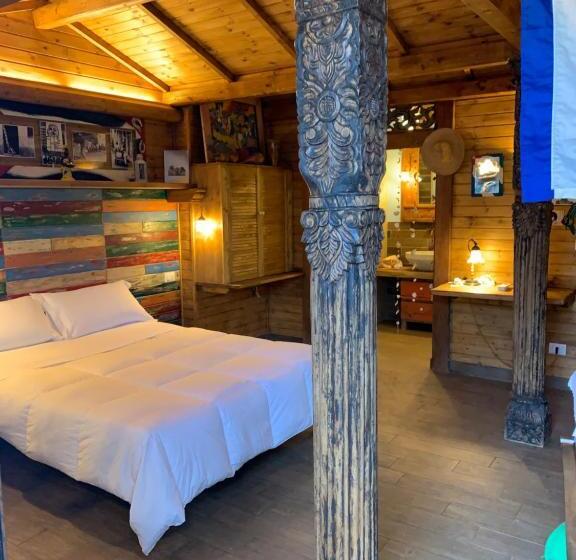 تختخواب و صبحانه La Casa Di Emanuella   Rooms & International Suites