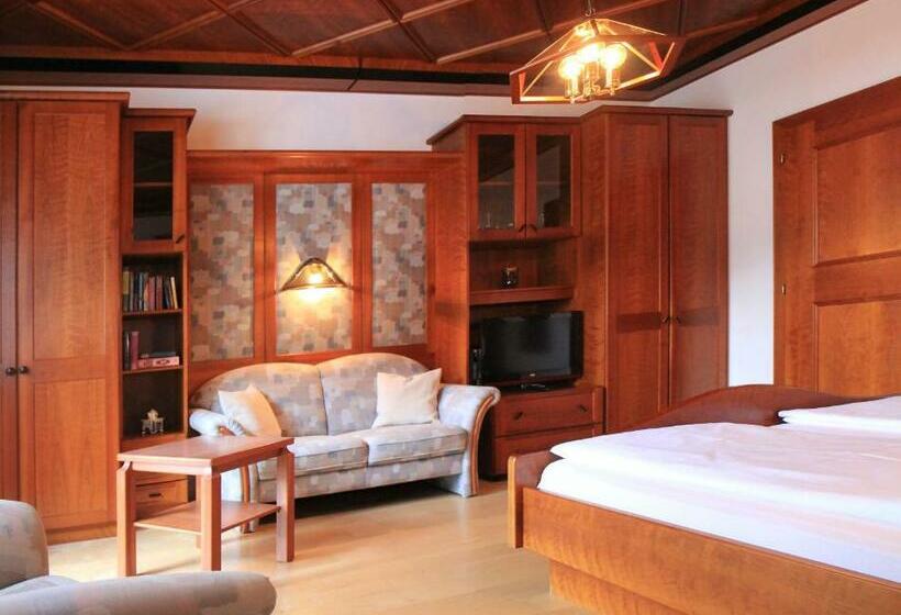 مبيت وإفطار Haus Niklehen