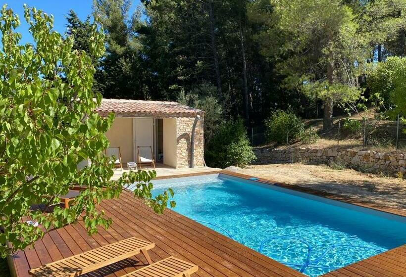 Bed and Breakfast Les Manaux En Provence