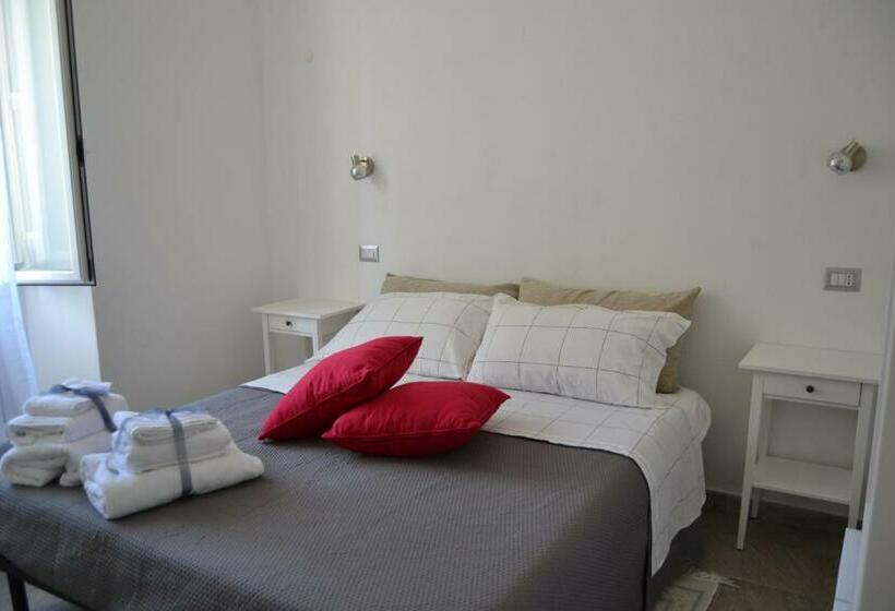 Borgo Marinaro La Medusa Arbatax   Camera Matrimoniale Con Bagno Privato