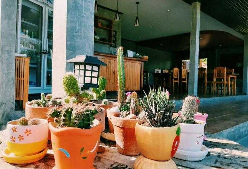 בית מלון כפרי Rinna Resort