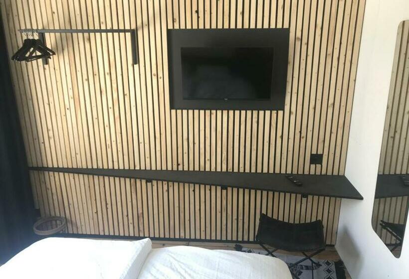 بنسيون Newstreet