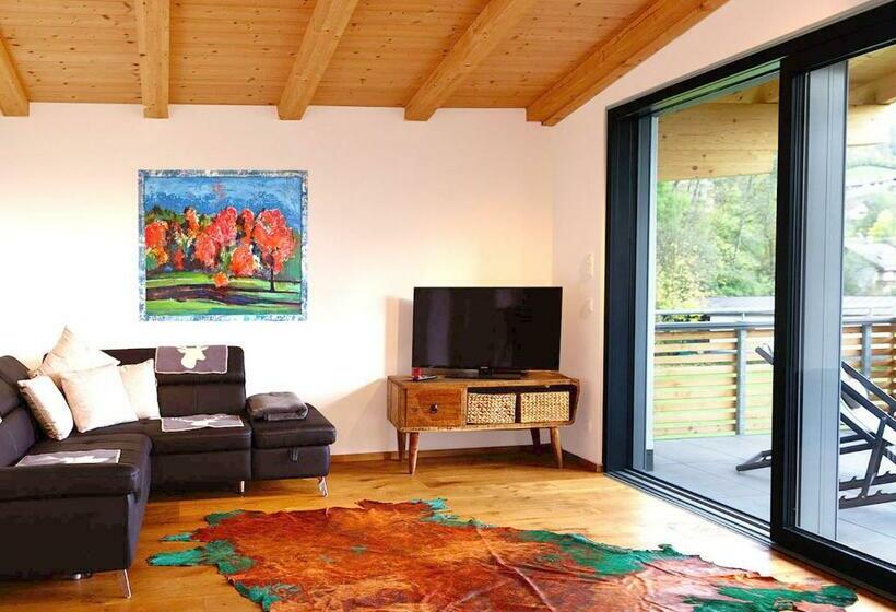 ペンション Villa Lageder
