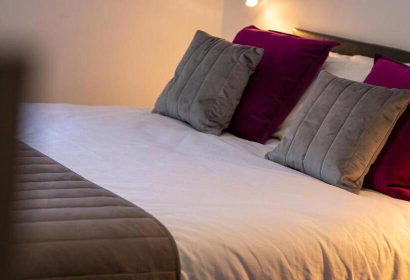 فندق صغير Fino Rooms