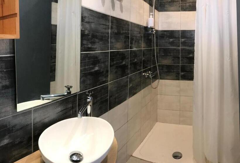 ベッドアンドブレックファースト Domaine De La Clotte