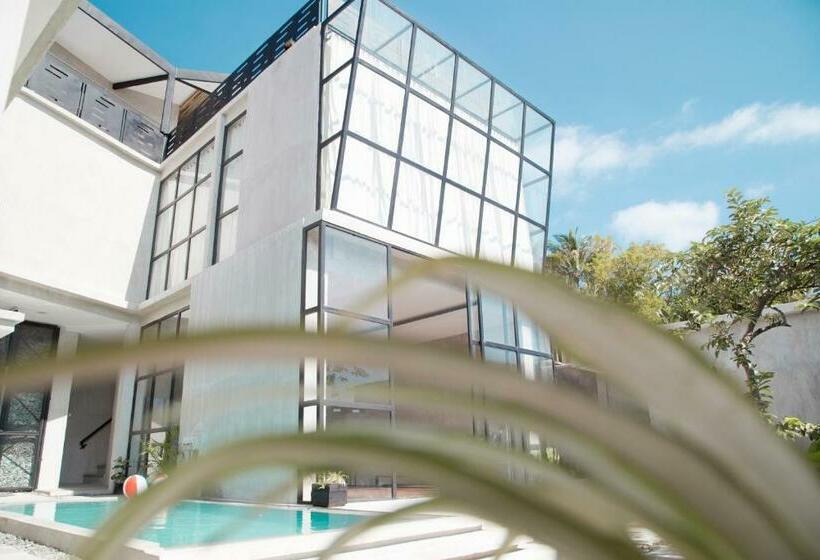 تختخواب و صبحانه Flores Passport House